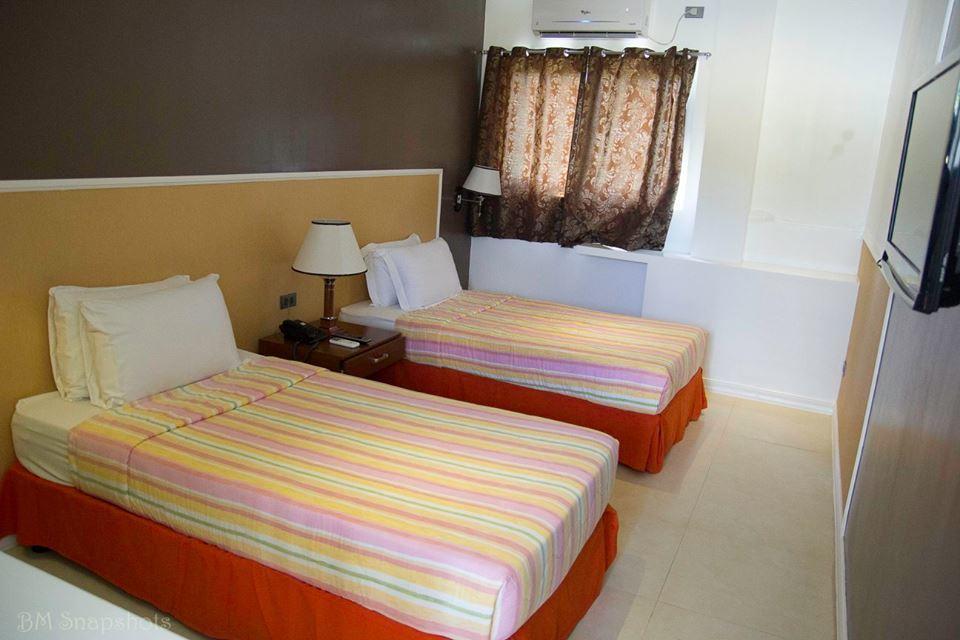 The Pepperland Hotel ليغاسبي الغرفة الصورة