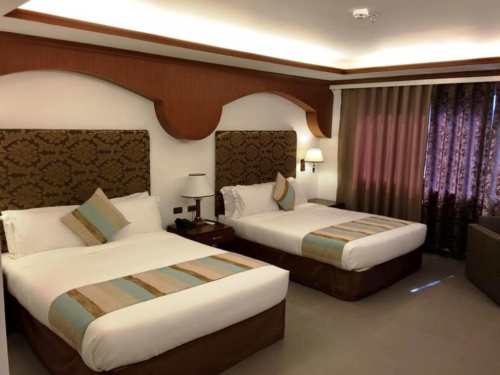 The Pepperland Hotel ليغاسبي المظهر الخارجي الصورة